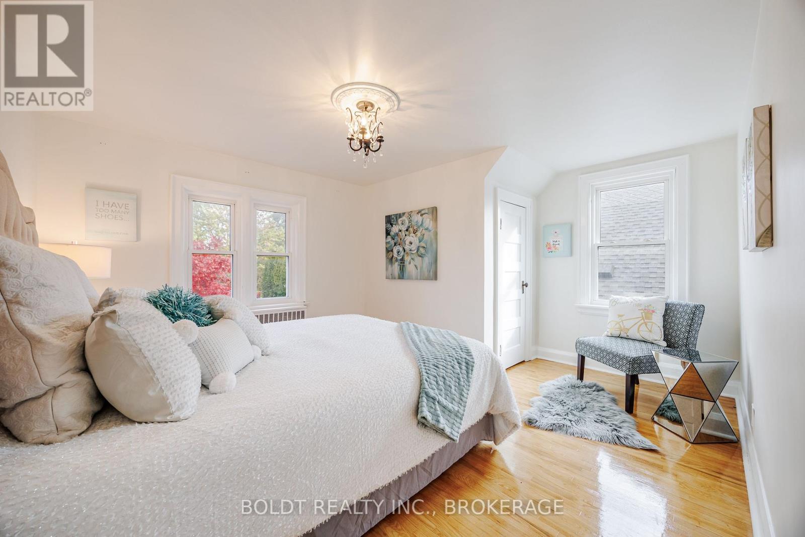 6351 Leeming Street, Niagara Falls, Ontario  L2G 1K3 - Photo 15 - X12675146