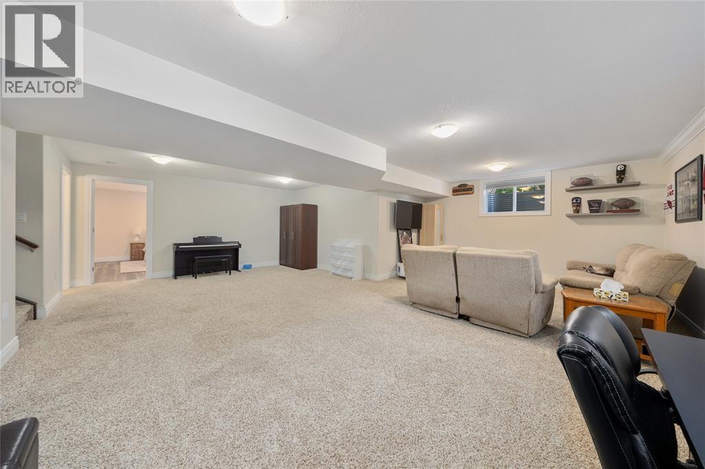 841 Manhattan Drive, Sarnia, Ontario  N7S 0B4 - Photo 27 - 26000129