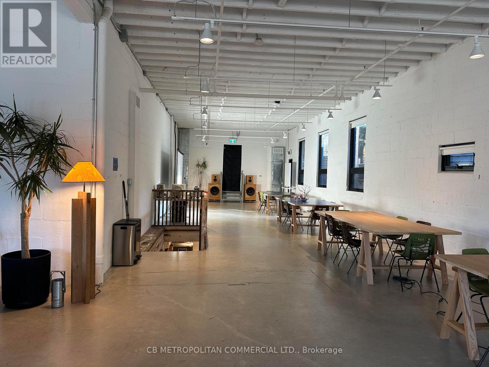 South Side - 83-91b Walnut Avenue, Toronto, Ontario  M5V 2S1 - Photo 2 - C12675116