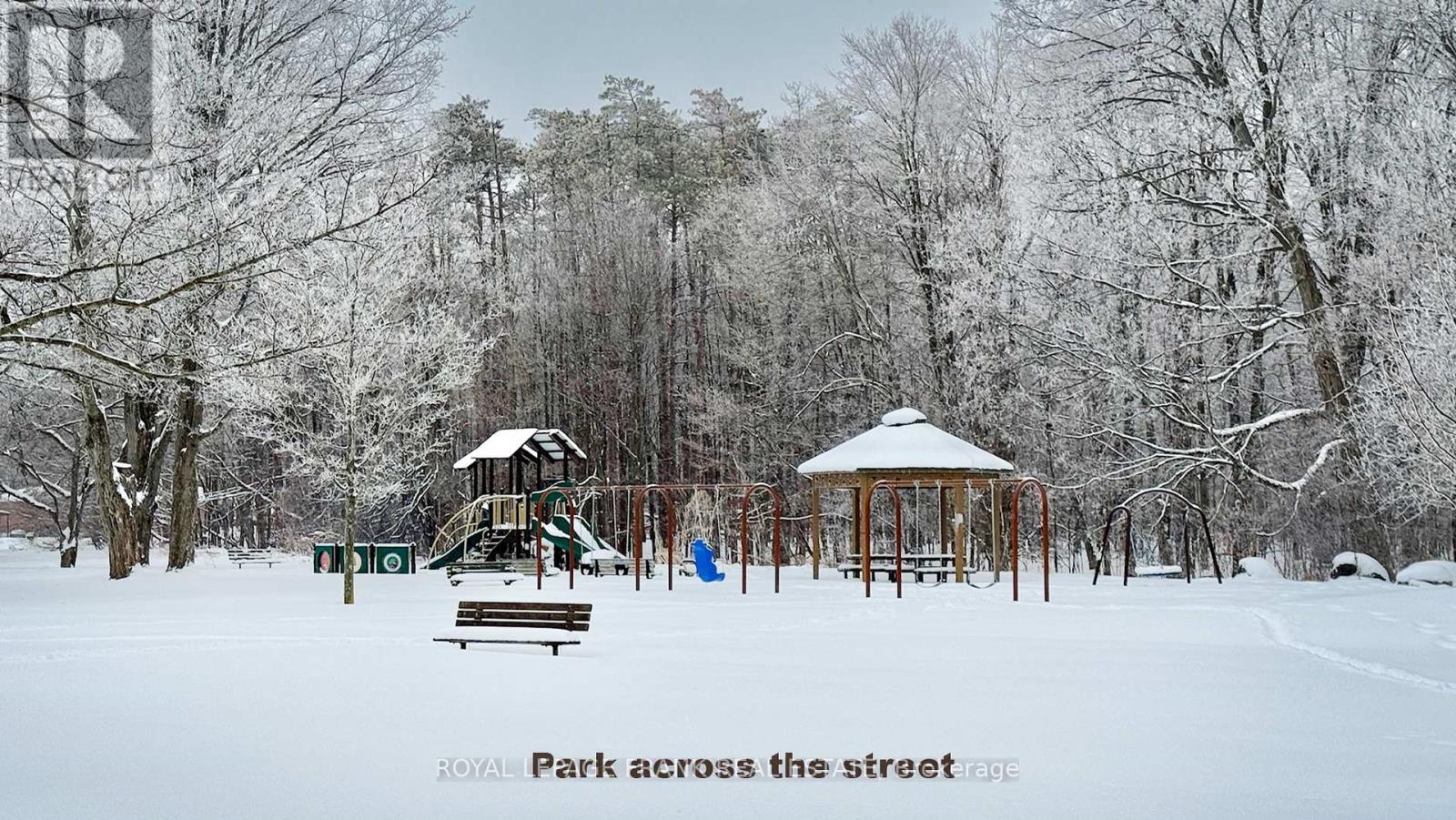 41 Felcher Boulevard, Whitchurch-Stouffville, Ontario  L4A 3H4 - Photo 21 - N12670844