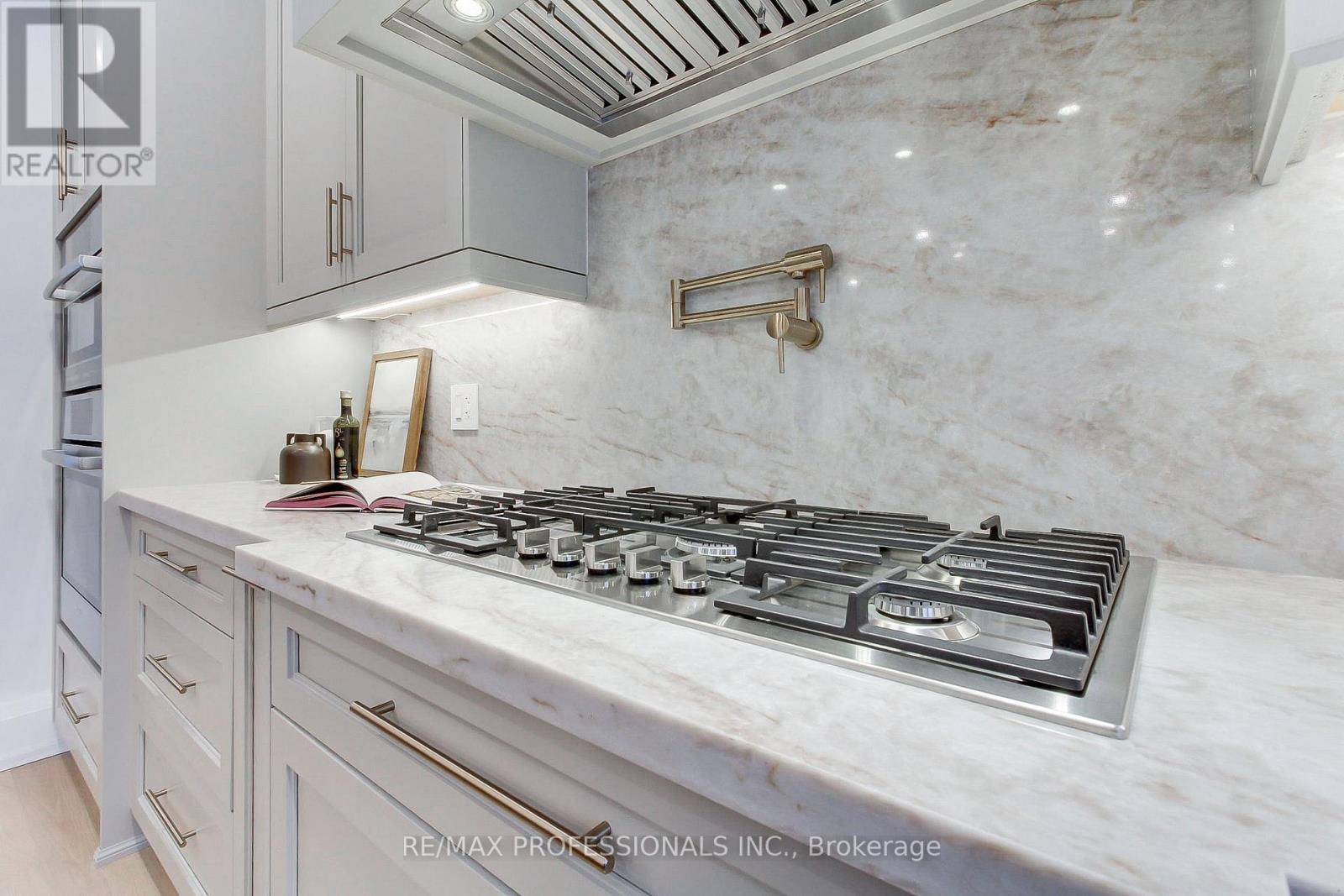 432 Smith Avenue, Burlington, Ontario  L7R 2V1 - Photo 16 - W12675104