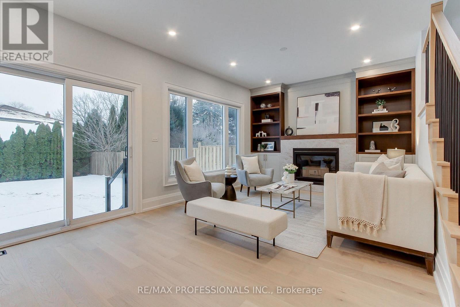 432 Smith Avenue, Burlington, Ontario  L7R 2V1 - Photo 18 - W12675104