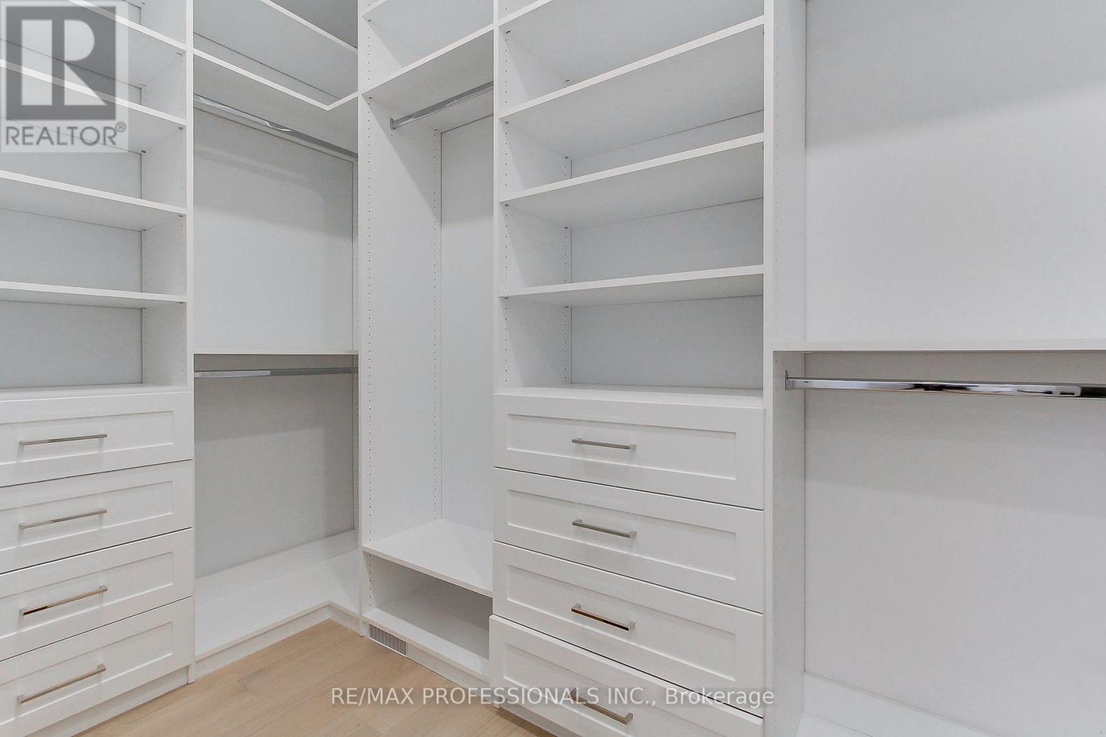 432 Smith Avenue, Burlington, Ontario  L7R 2V1 - Photo 25 - W12675104