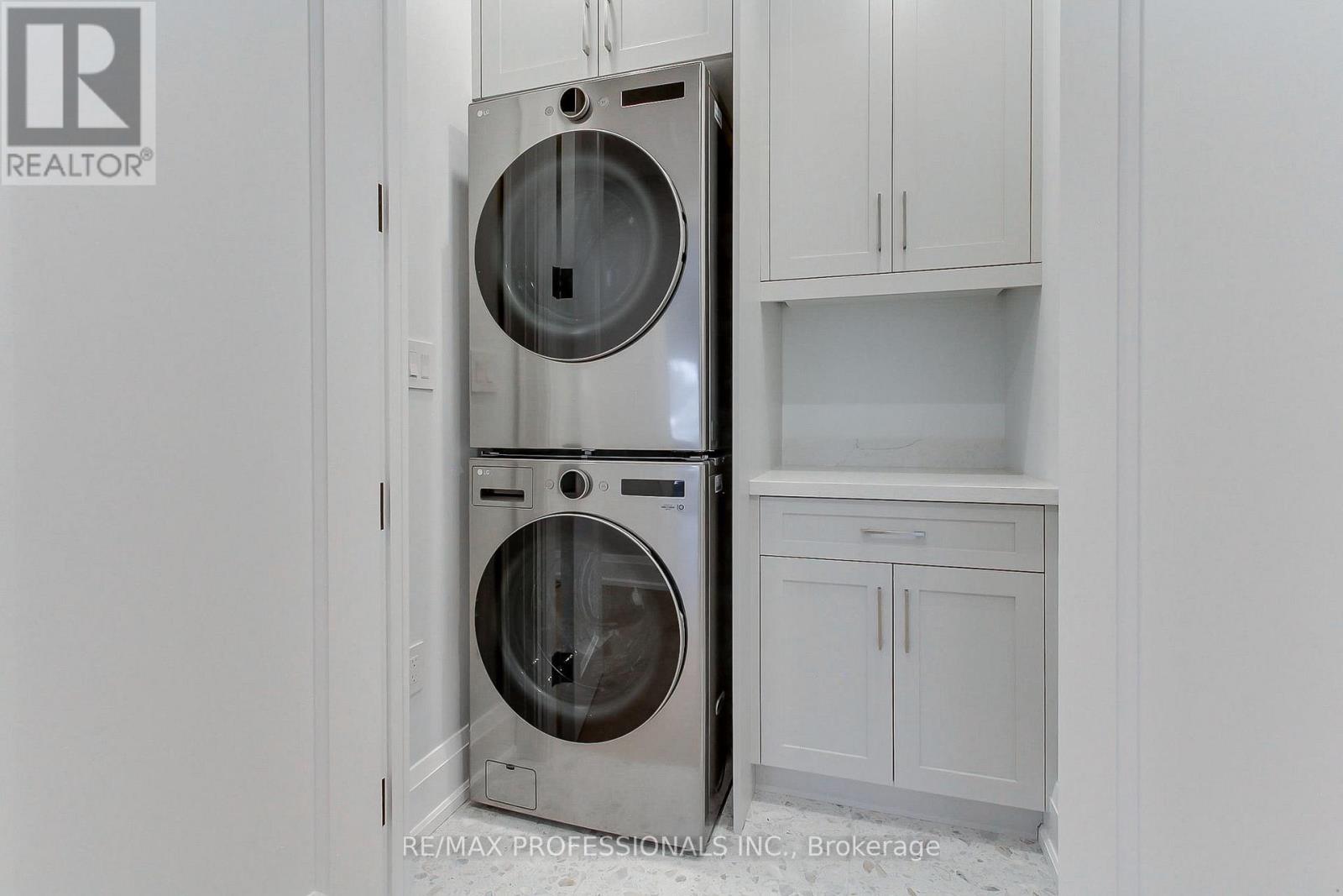 432 Smith Avenue, Burlington, Ontario  L7R 2V1 - Photo 36 - W12675104