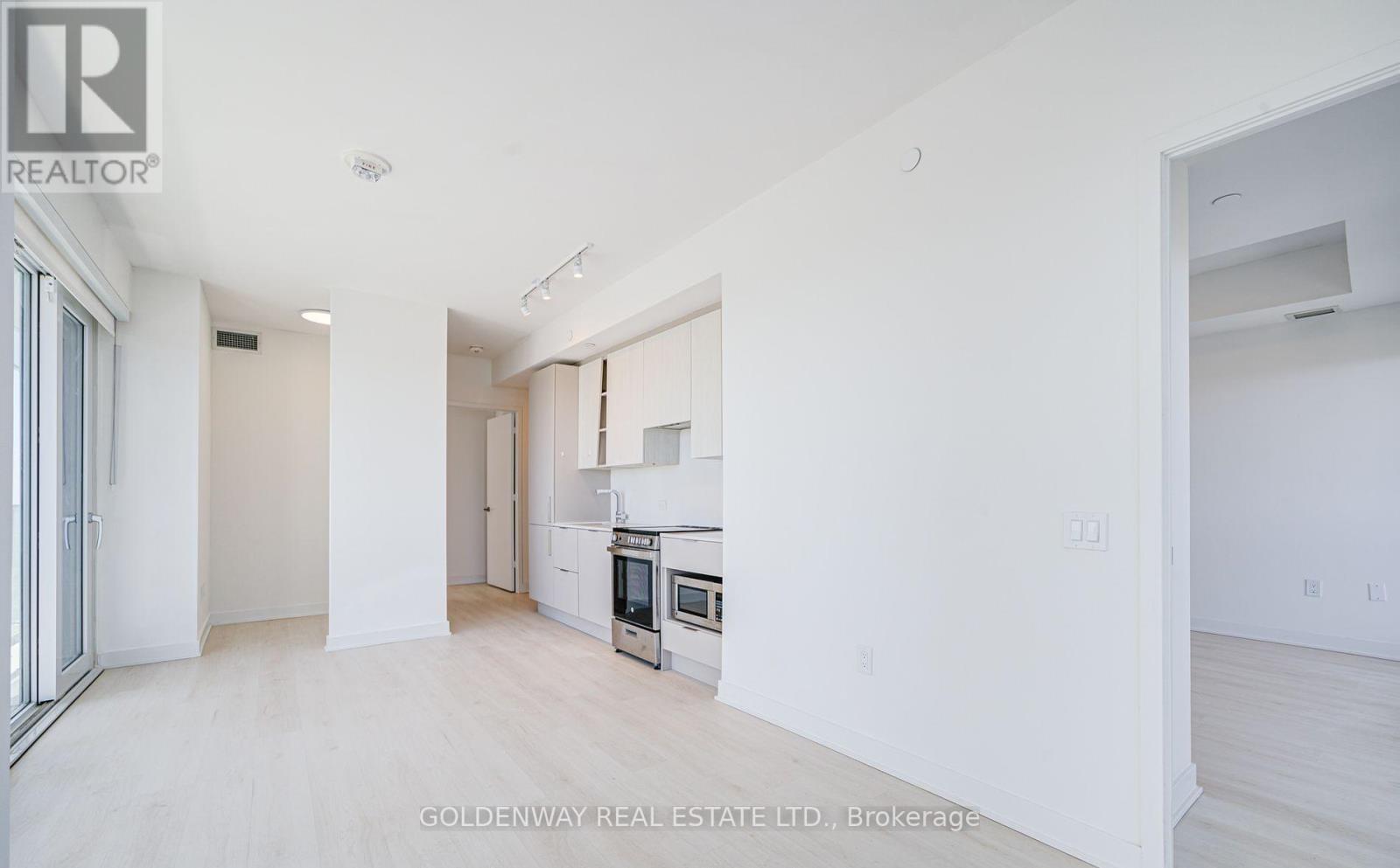 2503 - 3900 Confederation Parkway E, Mississauga, Ontario  L5B 0M3 - Photo 17 - W12675108