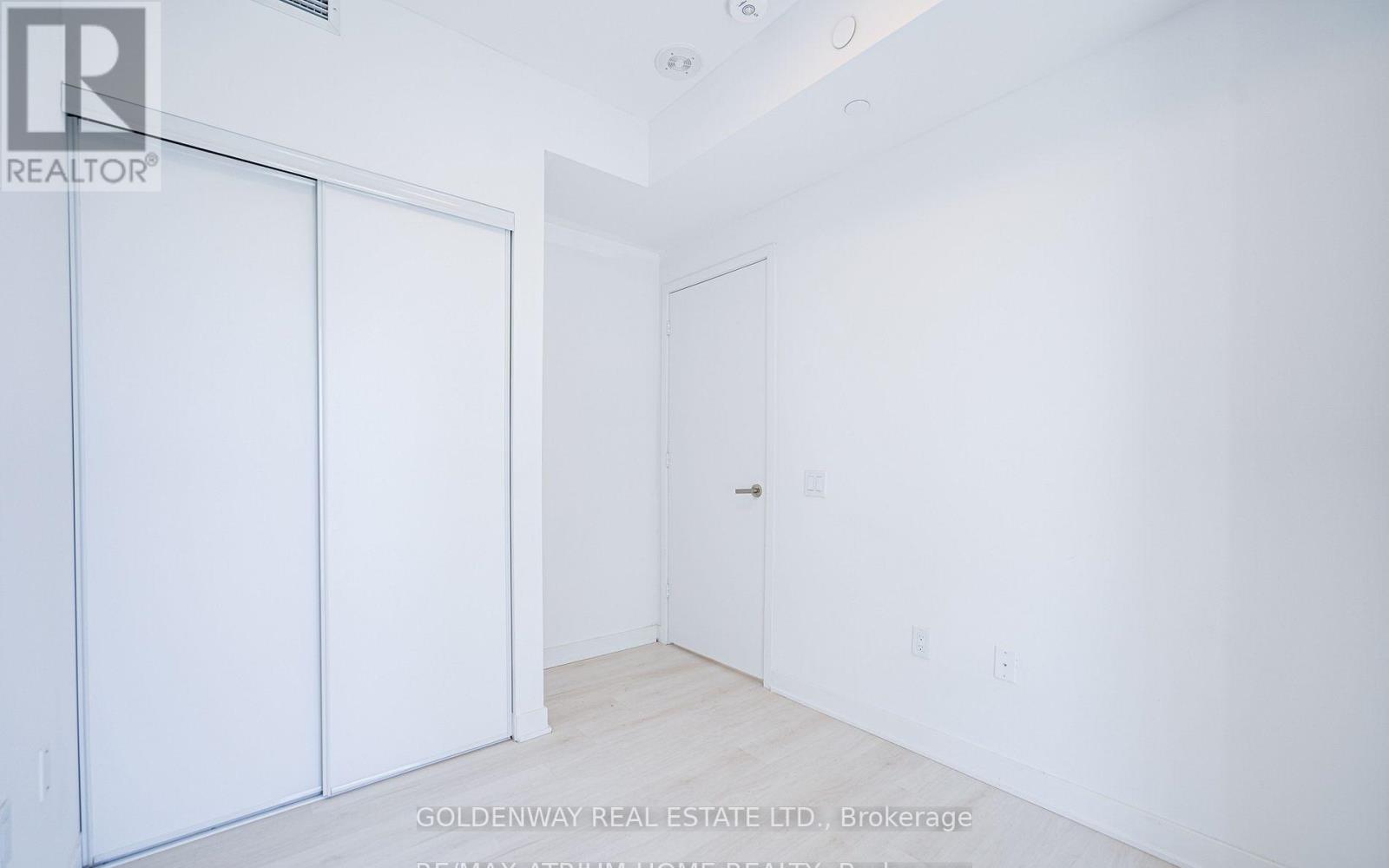 2503 - 3900 Confederation Parkway E, Mississauga, Ontario  L5B 0M3 - Photo 25 - W12675108