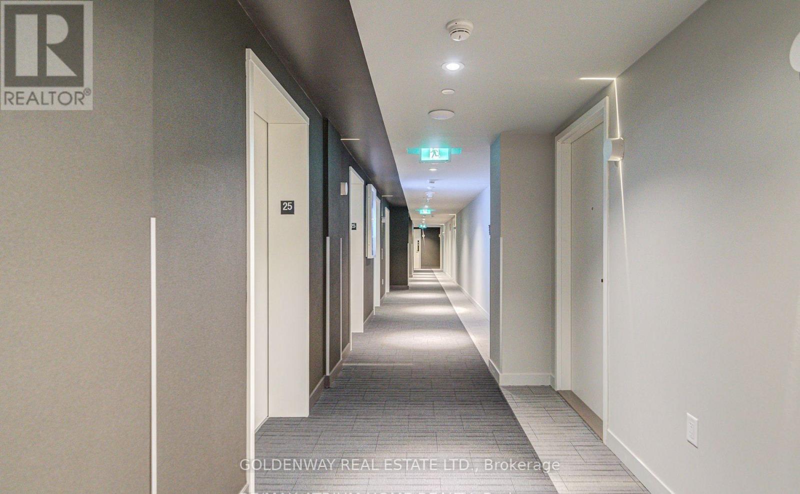 2503 - 3900 Confederation Parkway E, Mississauga, Ontario  L5B 0M3 - Photo 4 - W12675108