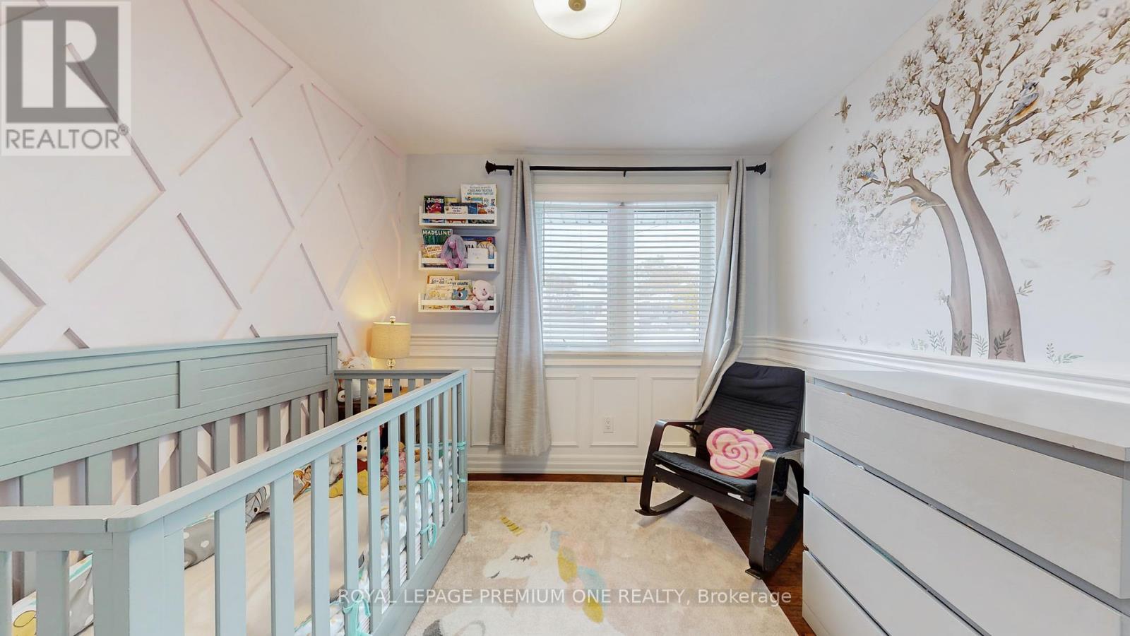 76 Alhart Drive, Toronto, Ontario  M9V 2N4 - Photo 14 - W12675134