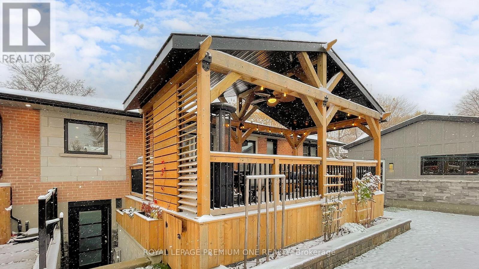 76 Alhart Drive, Toronto, Ontario  M9V 2N4 - Photo 24 - W12675134