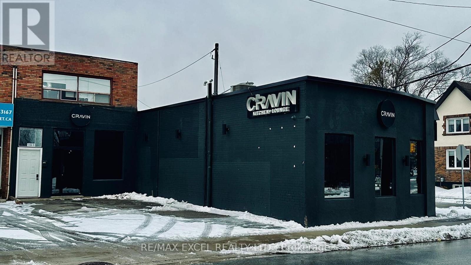 5164 DUNDAS STREET W, Toronto, Ontario