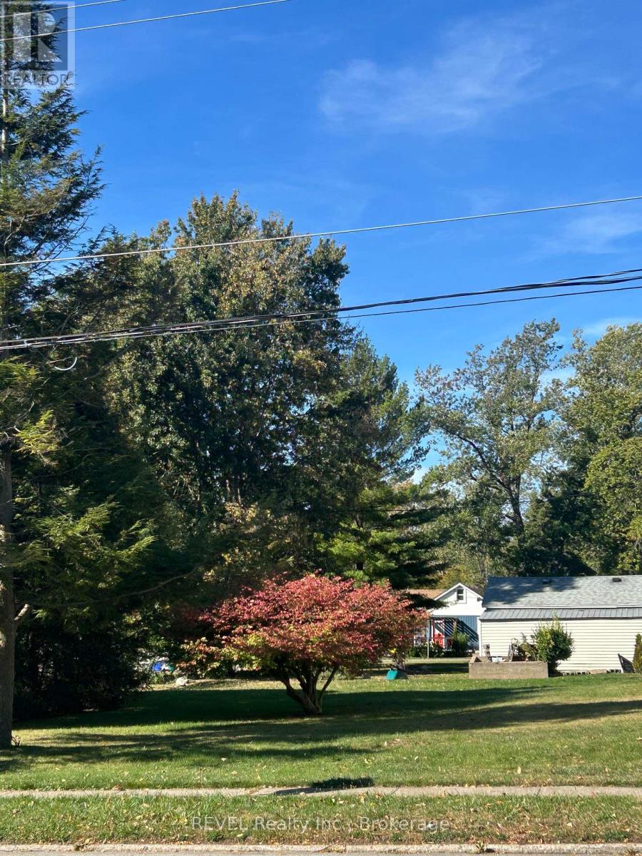 V/l Ridgeway (33 Ridgeway) Road, Fort Erie, Ontario  L0S 1B0 - Photo 2 - X12671058