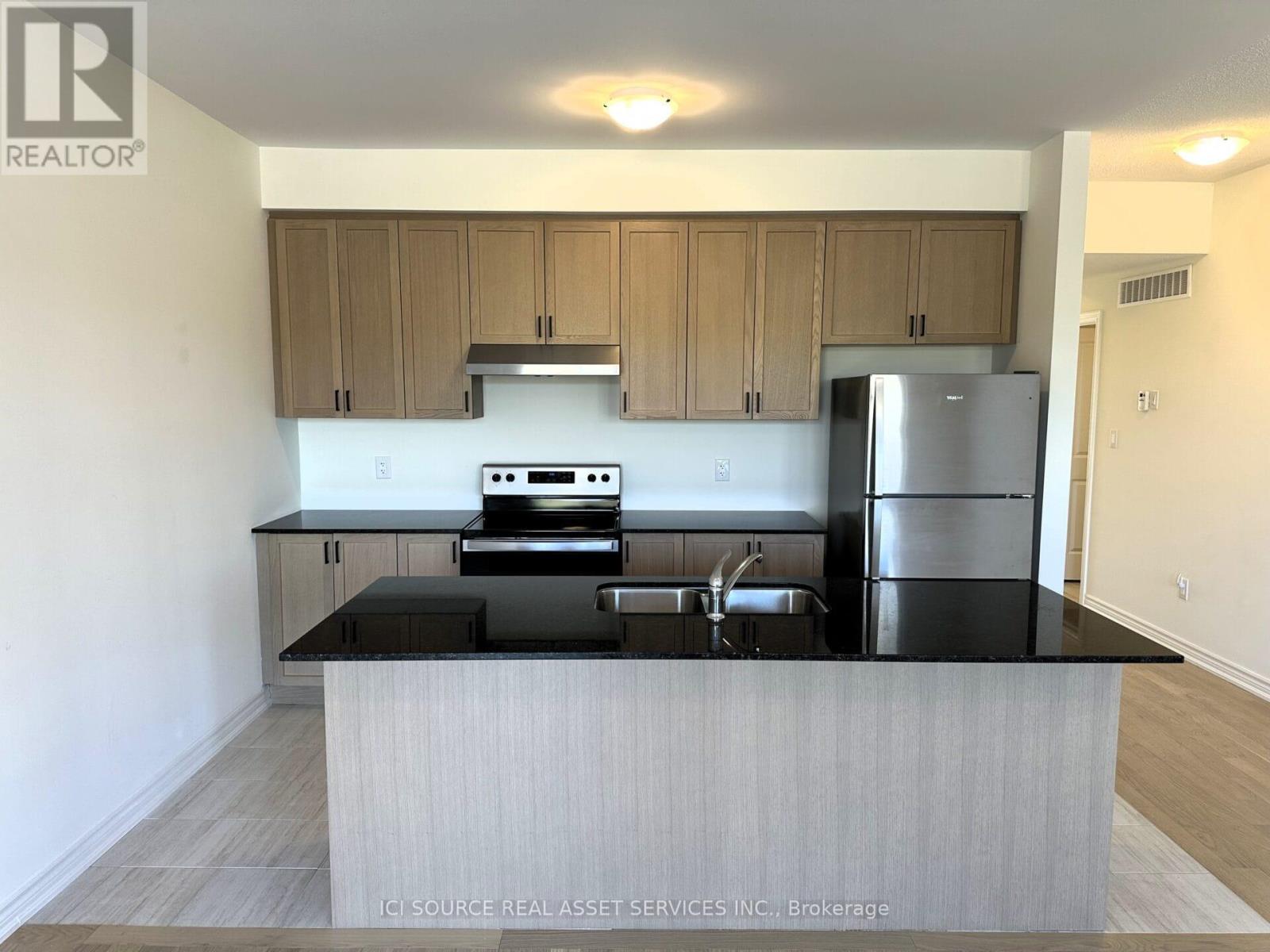 50 Hillcroft Way, Kawartha Lakes, Ontario  K0M 1A0 - Photo 2 - X12675118