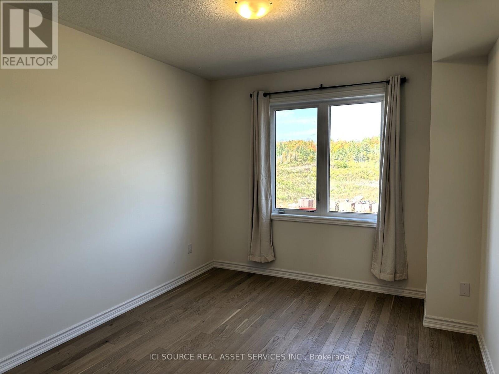 50 Hillcroft Way, Kawartha Lakes, Ontario  K0M 1A0 - Photo 7 - X12675118