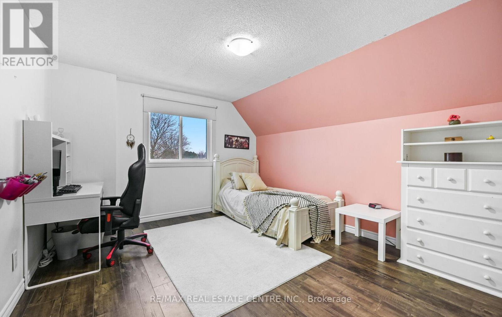 84 Viscount Road, Brantford, Ontario  N3P 1Y7 - Photo 35 - X12675122