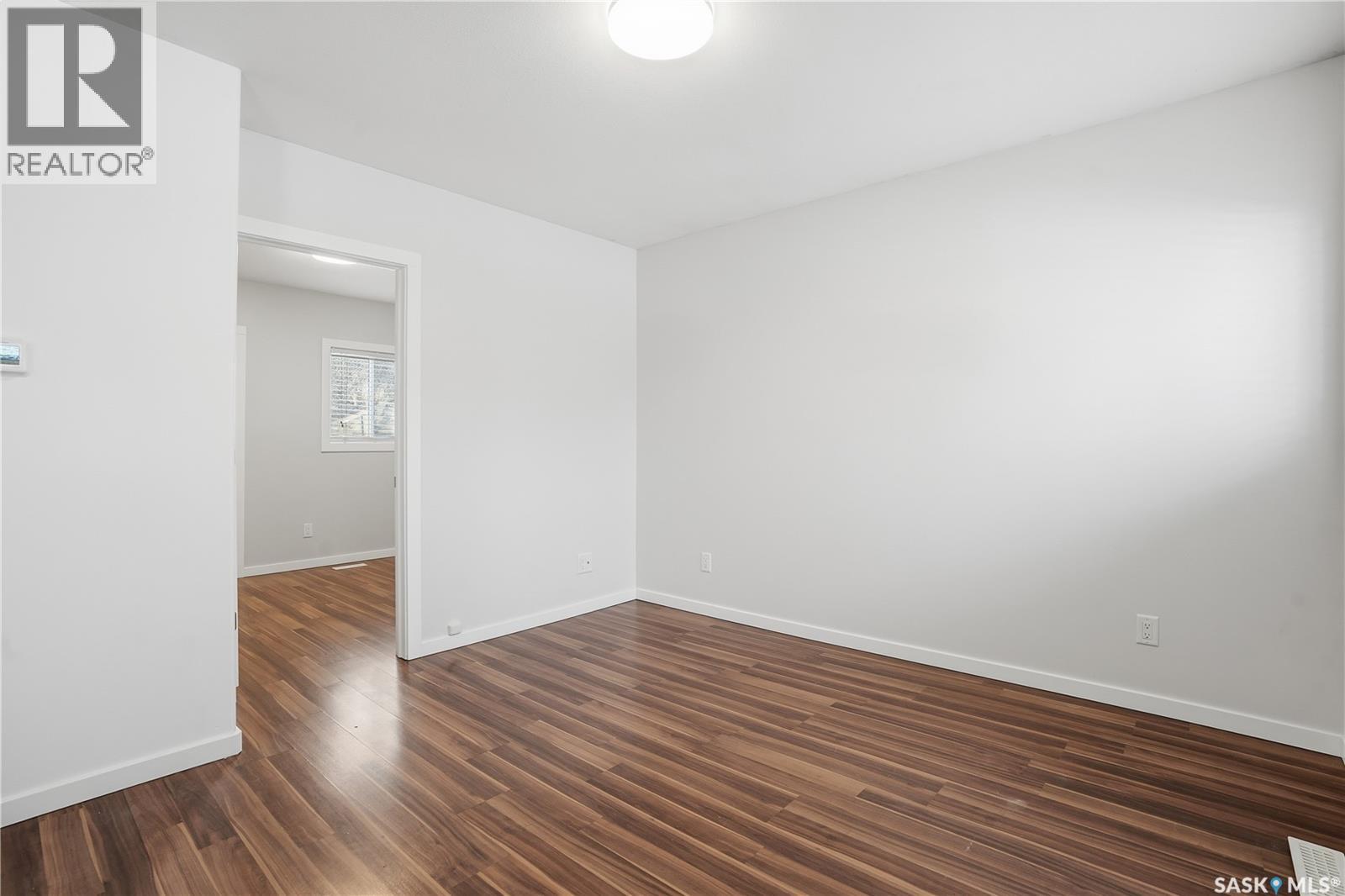 1056 Mctavish Street, Regina, Saskatchewan  S4T 3V3 - Photo 13 - SK025143