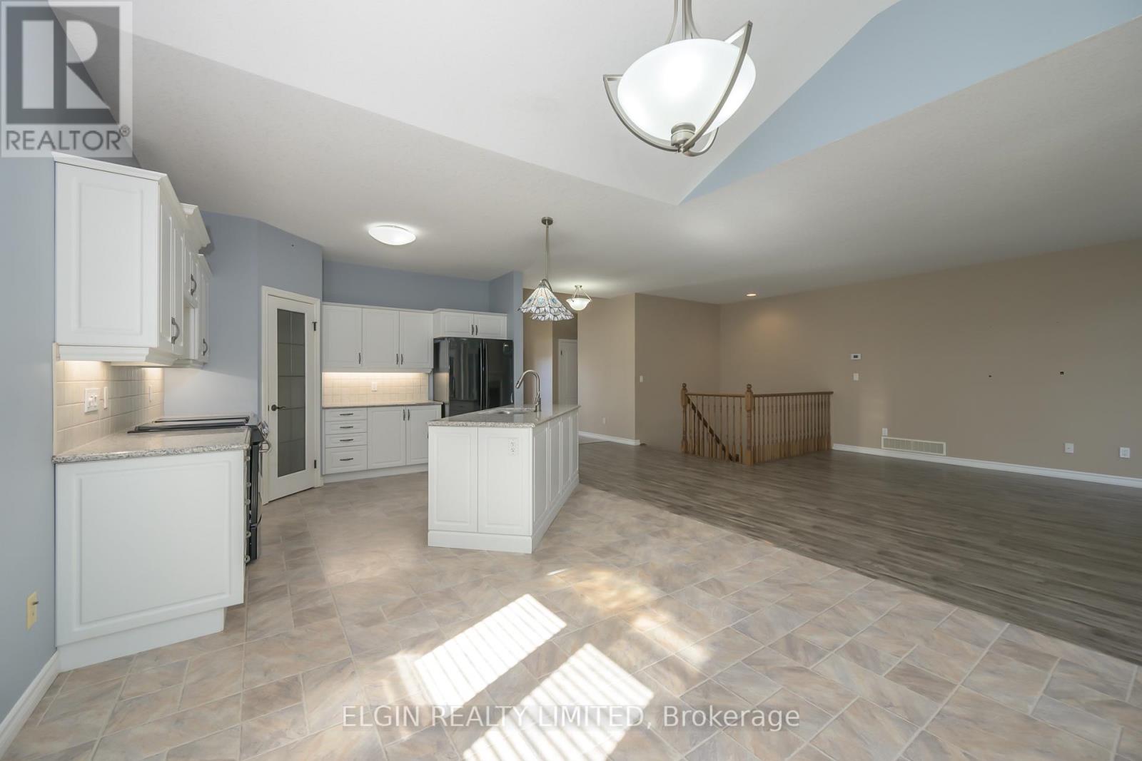 45 - 101 Southgate Parkway, St. Thomas, Ontario  N5R 6L5 - Photo 25 - X12675180