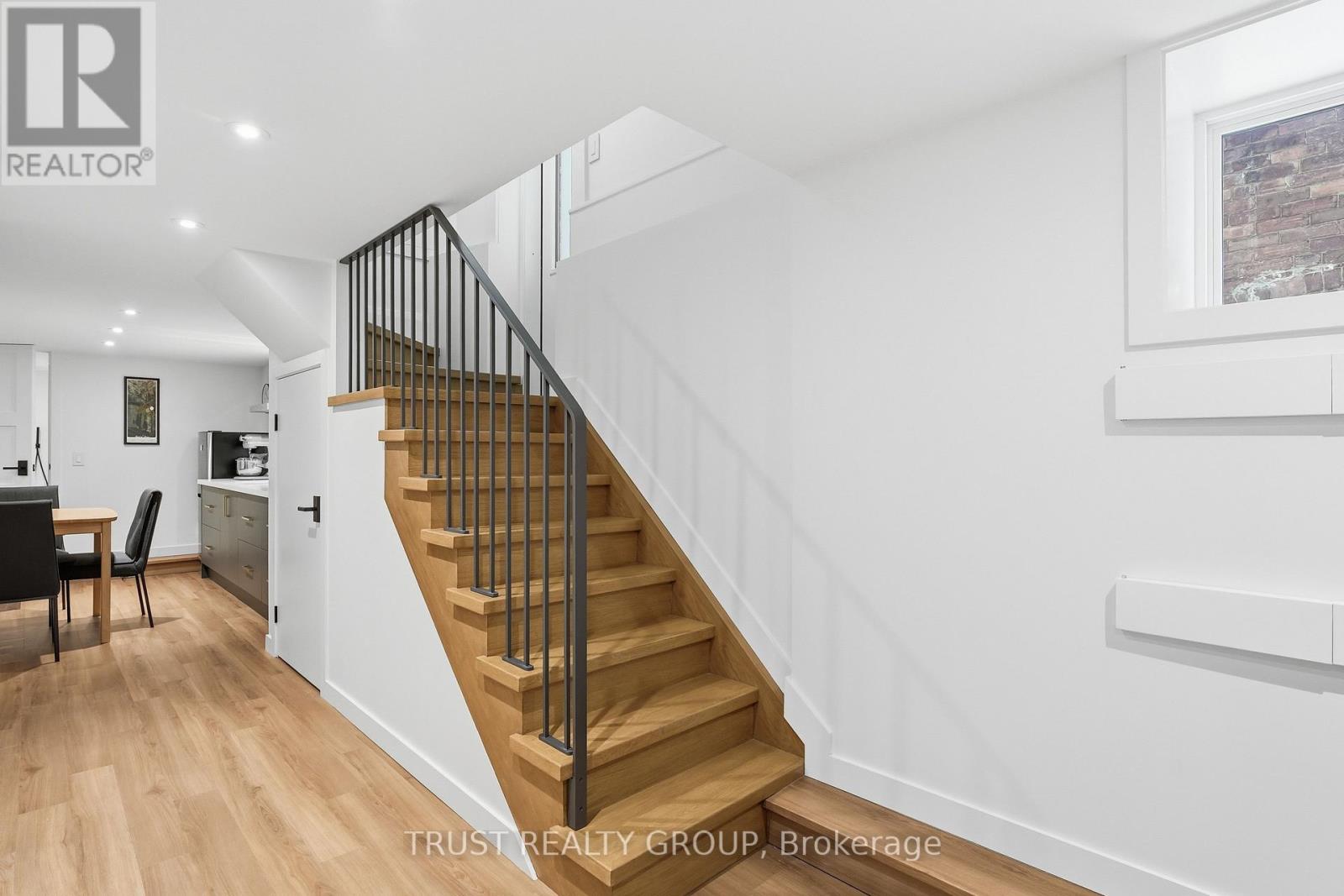 187 Grenadier Road, Toronto, Ontario  M6R 1R8 - Photo 43 - W12672340