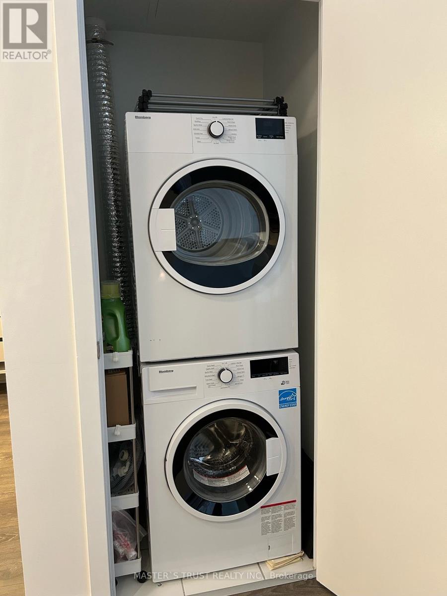 1901 - 32 Forest Manor Road, Toronto, Ontario  M2J 1M1 - Photo 10 - C12675168