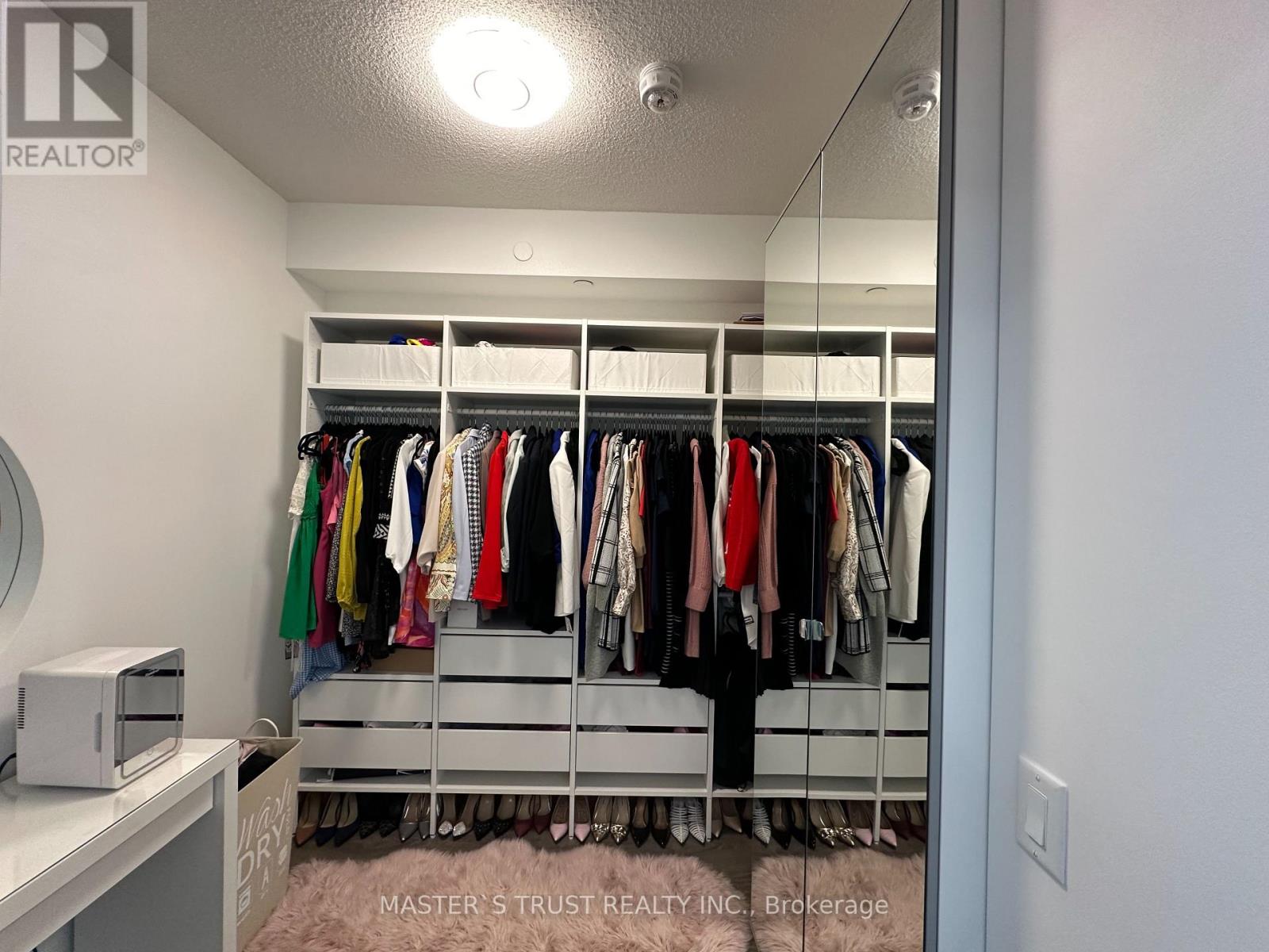 1901 - 32 Forest Manor Road, Toronto, Ontario  M2J 1M1 - Photo 7 - C12675168