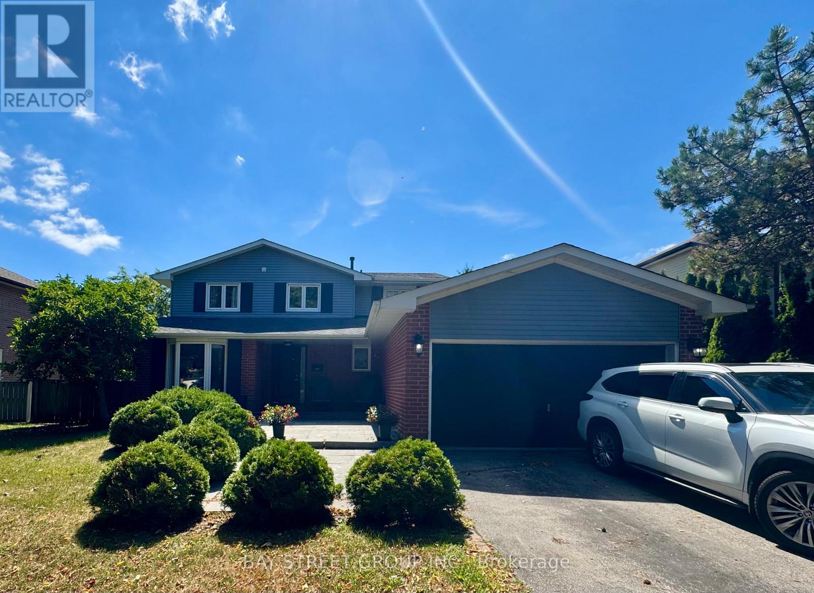 75 Anstead Crescent, Ajax, Ontario  L1S 3X4 - Photo 2 - E12675184