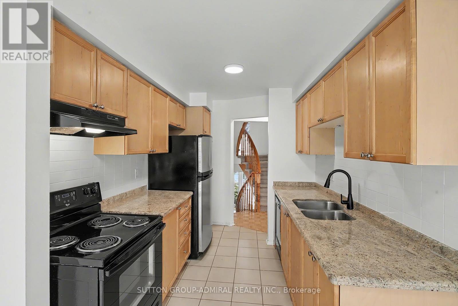 76 Beaumont Place, Vaughan, Ontario  L4J 4W8 - Photo 10 - N12675160