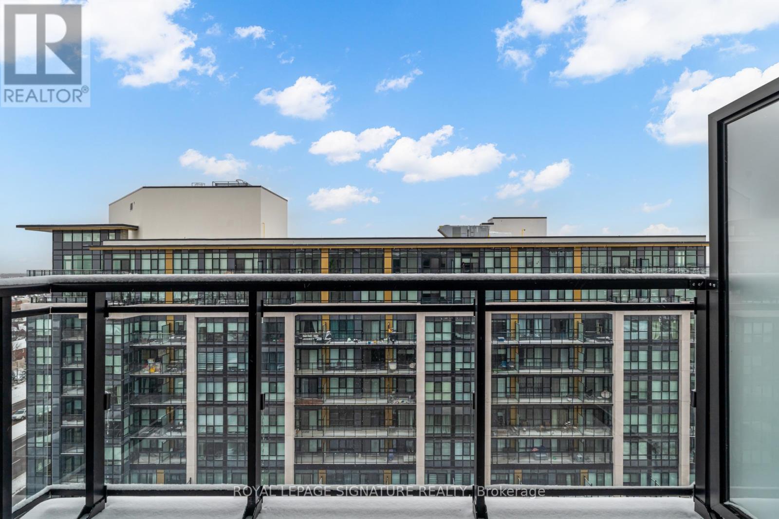 Ph20 - 395 Dundas Street W, Oakville, Ontario  L6M 5R8 - Photo 12 - W12675156