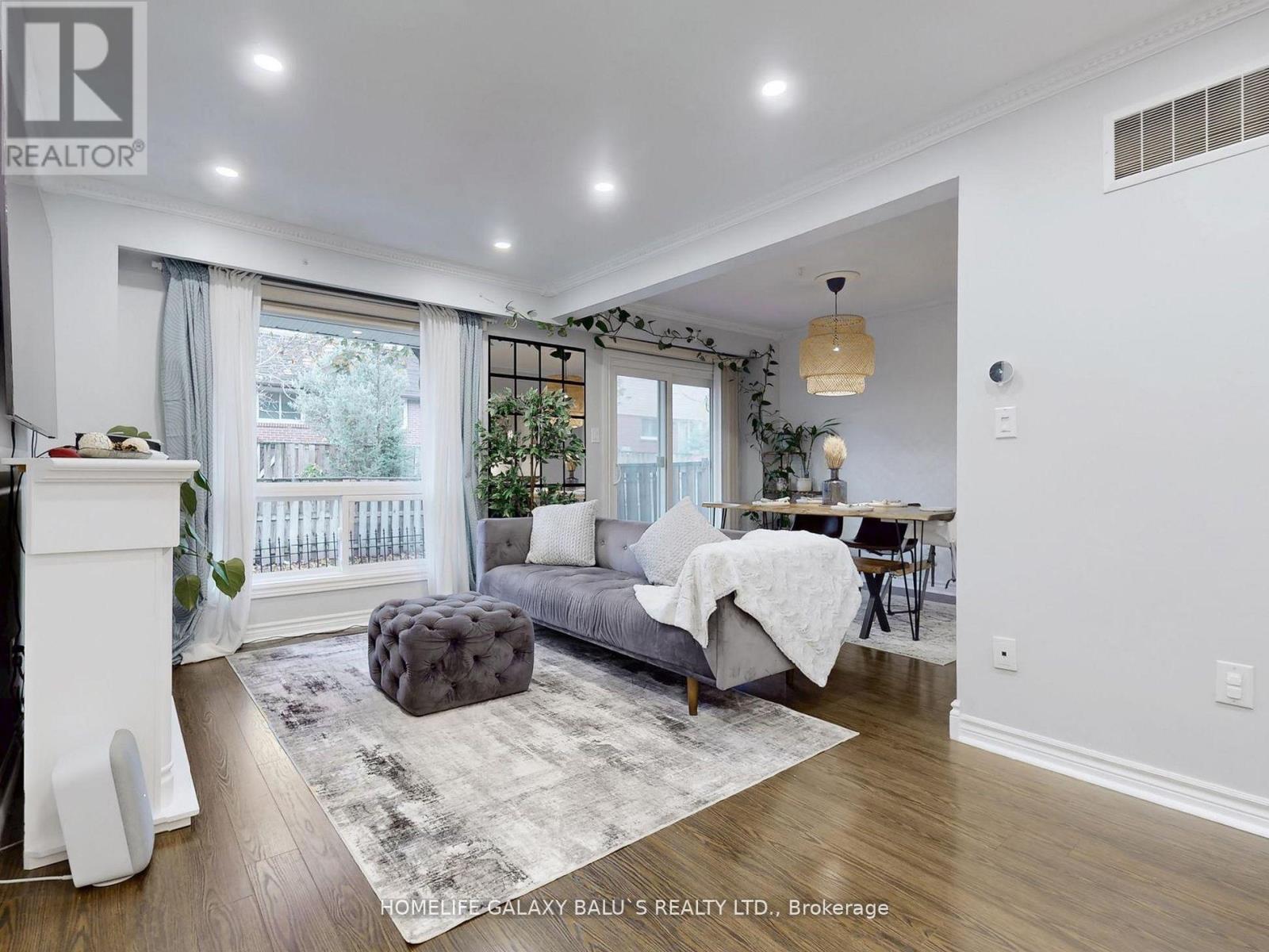 65 - 830 Stainton Drive, Mississauga, Ontario  L5C 2Z3 - Photo 3 - W12675172