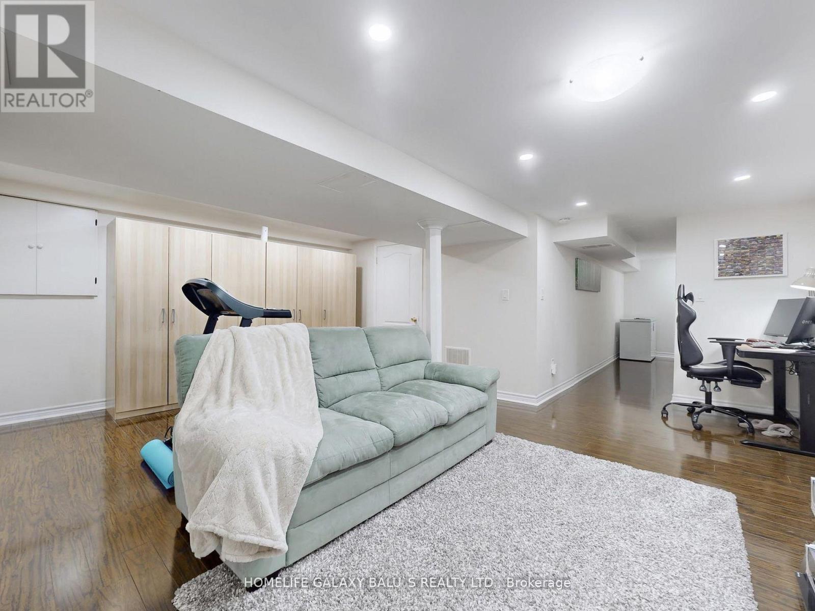 65 - 830 Stainton Drive, Mississauga, Ontario  L5C 2Z3 - Photo 34 - W12675172