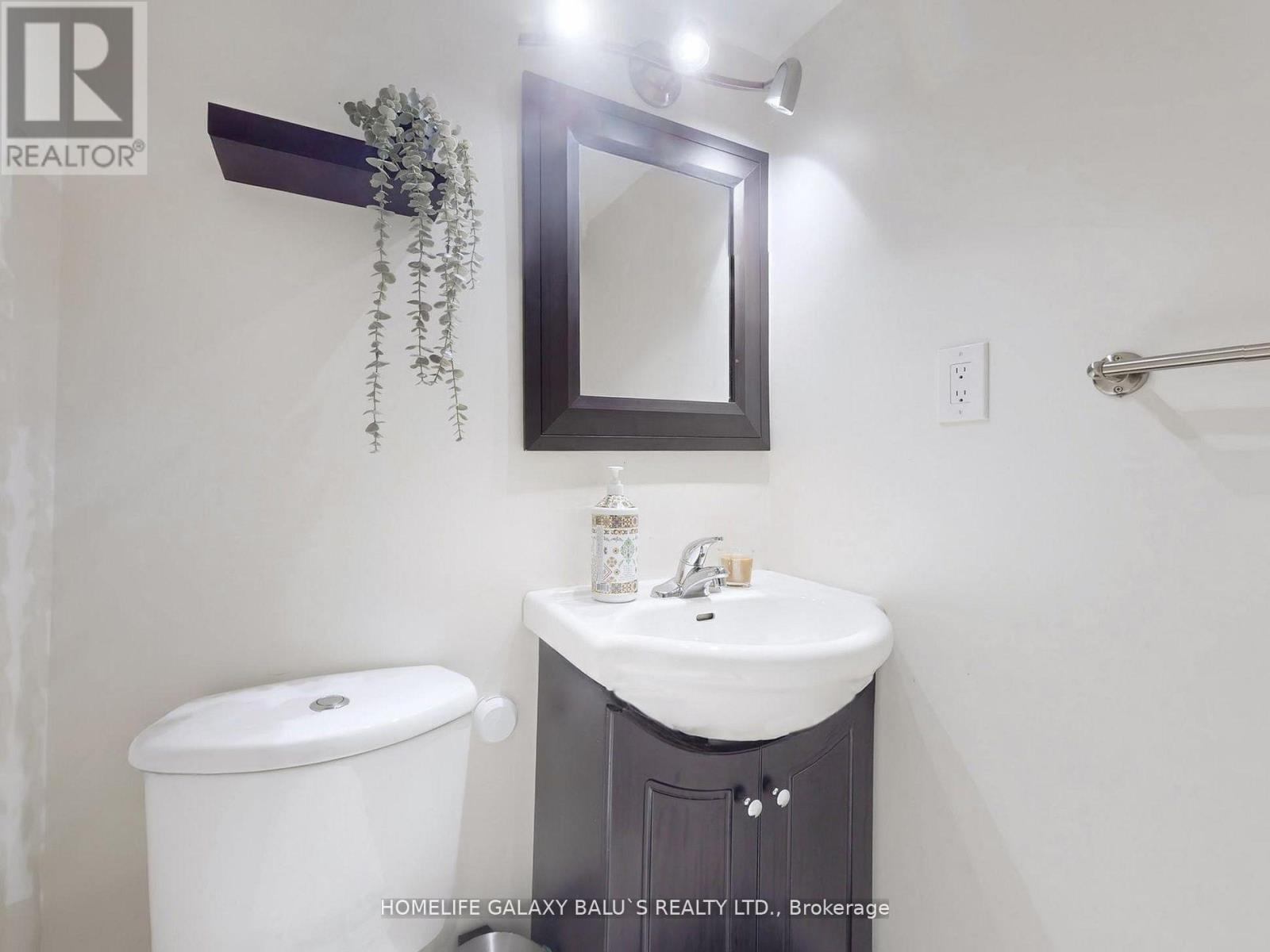 65 - 830 Stainton Drive, Mississauga, Ontario  L5C 2Z3 - Photo 40 - W12675172