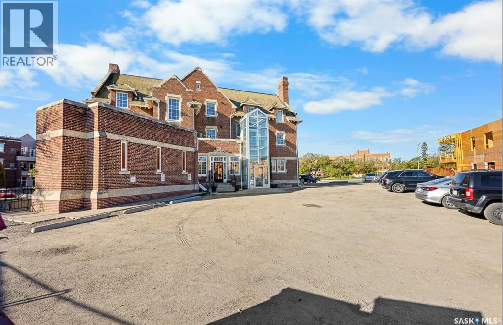 213 2445 Broad STREET, Regina, Saskatchewan