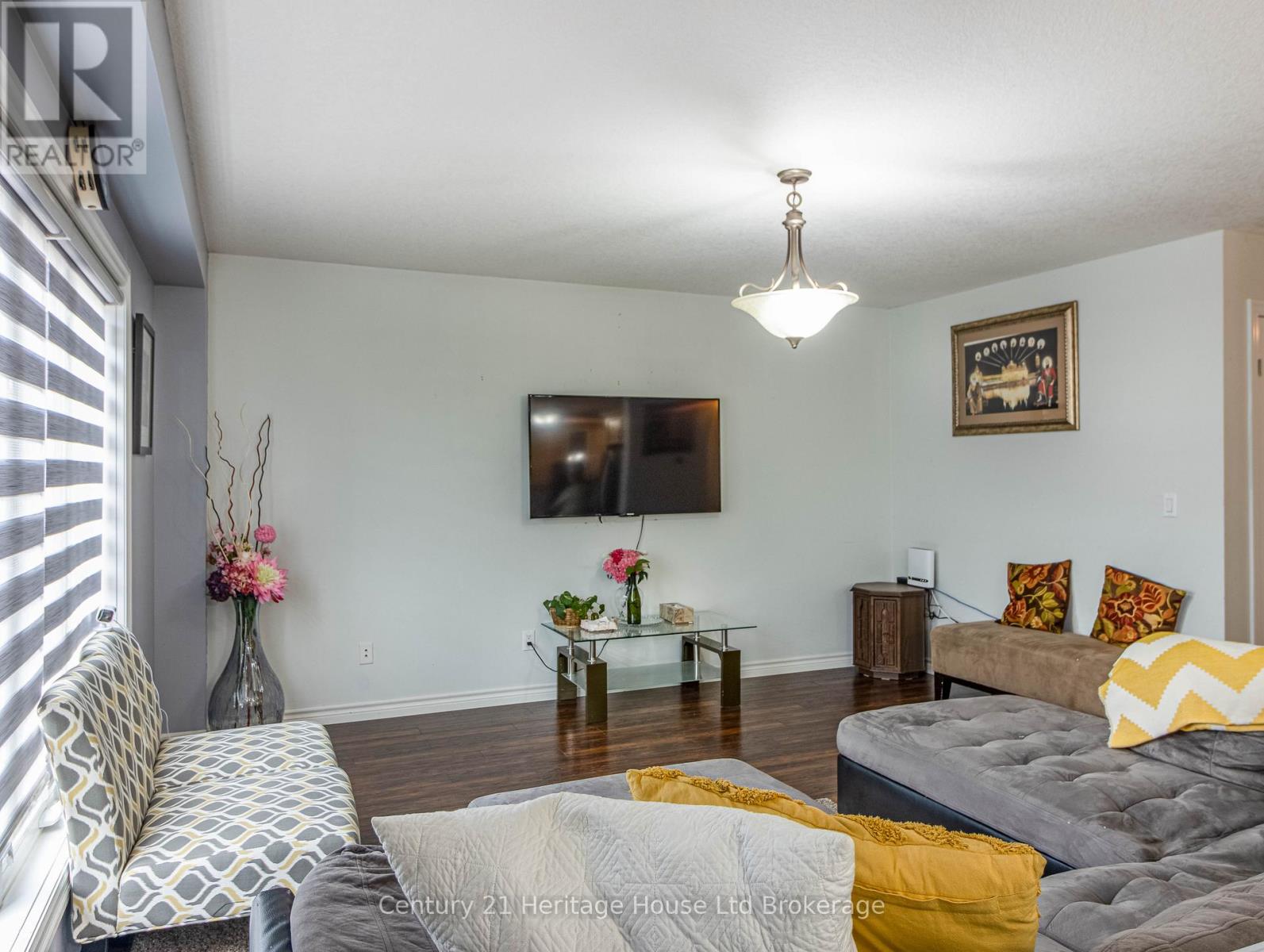 702 Frontenac Crescent, Woodstock, Ontario  N4V 0B1 - Photo 7 - X12675276