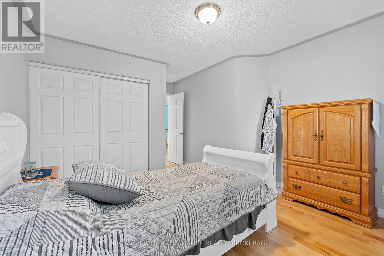 781 Shires Way, Kingston, Ontario  K7M 8X9 - Photo 20 - X12673844