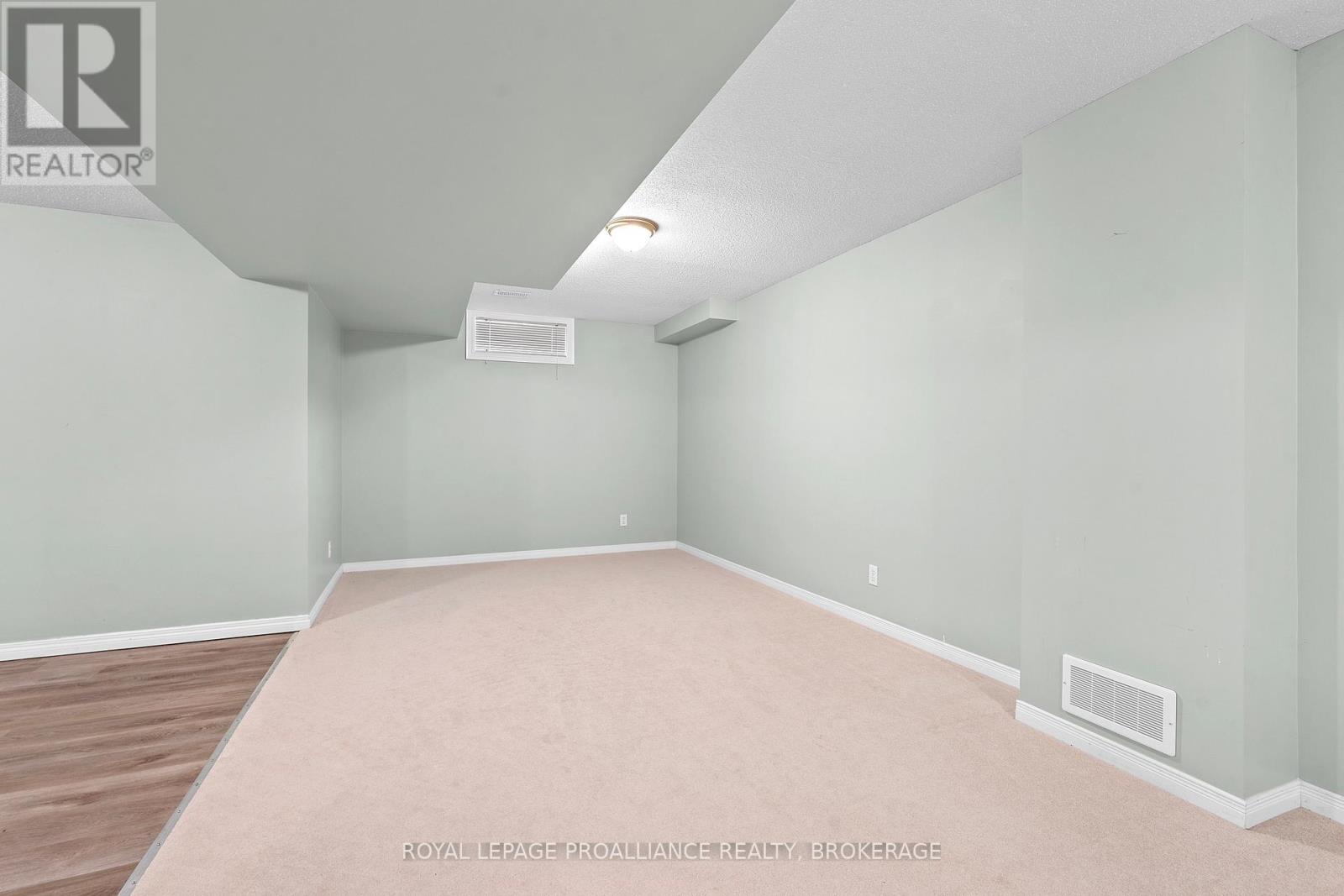 781 Shires Way, Kingston, Ontario  K7M 8X9 - Photo 29 - X12673844