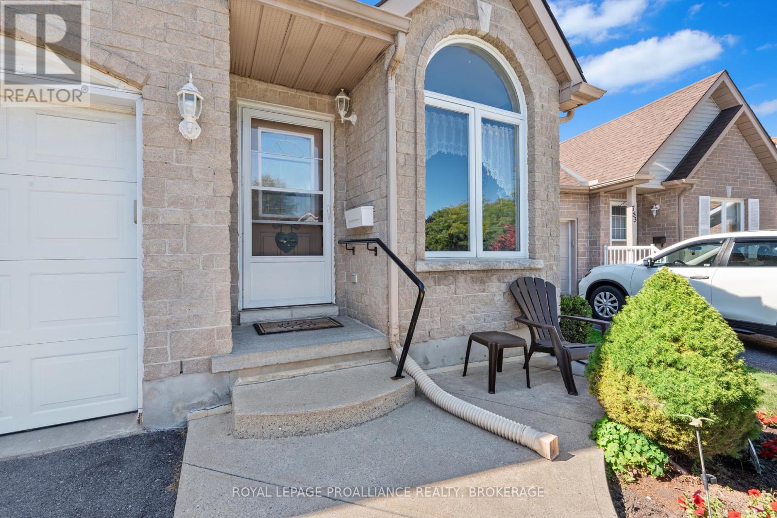 781 Shires Way, Kingston, Ontario  K7M 8X9 - Photo 7 - X12673844