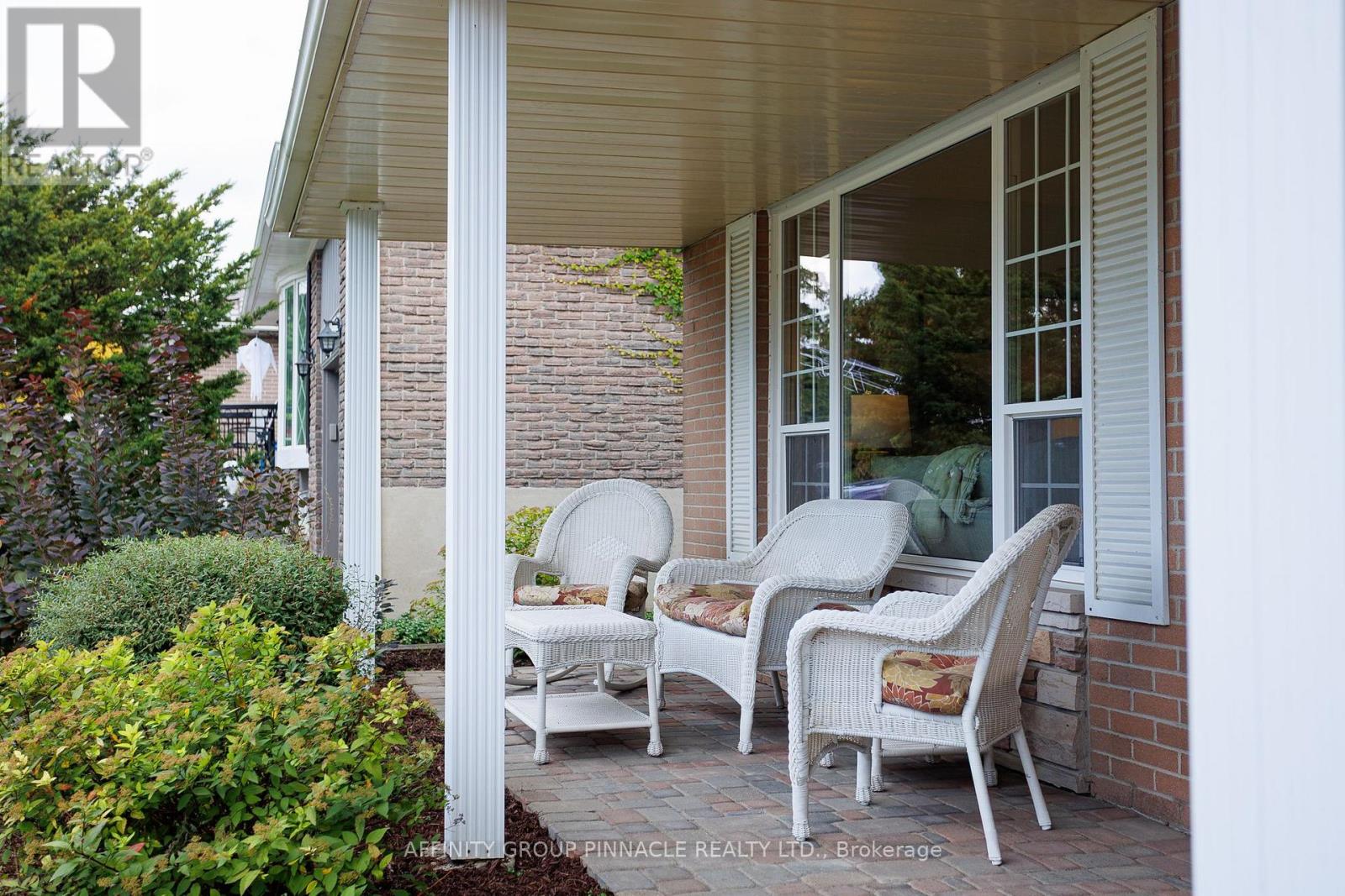 504 Elm Road, Whitchurch-Stouffville, Ontario  L4A 2S1 - Photo 2 - N12675296