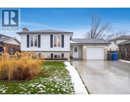 250 Applewood Rd, Kingsville, Ontario