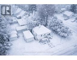 32 ADELAIDE STREET S, Kawartha Lakes, Ontario