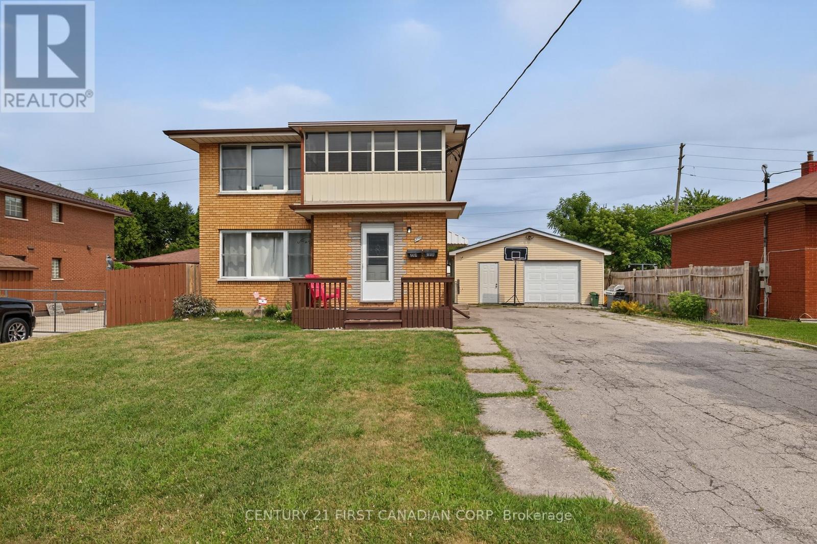 204 BURNSIDE DRIVE, London East, Ontario