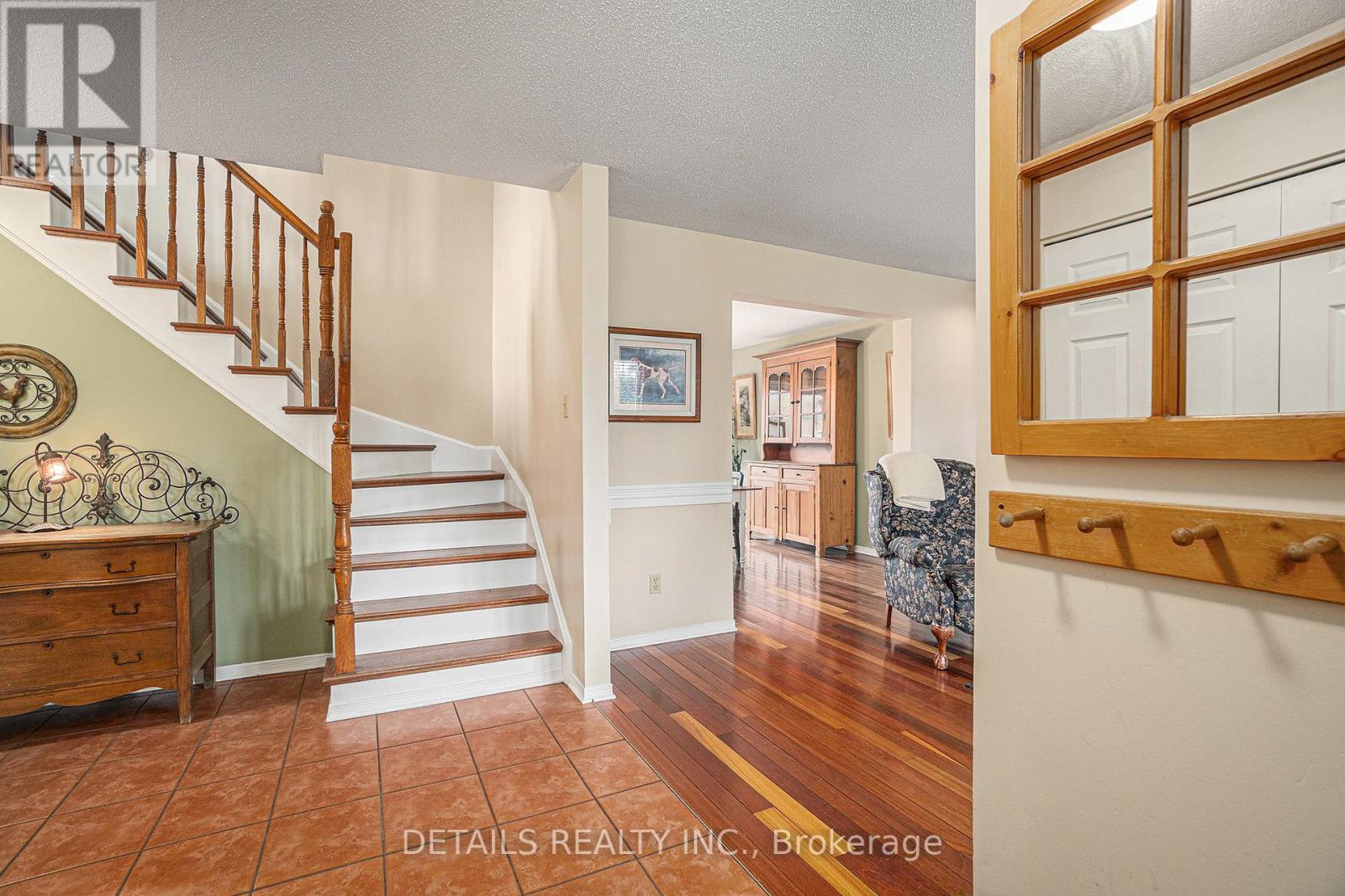 221 Macdougall Street, Russell, Ontario  K4R 1A5 - Photo 5 - X12675198