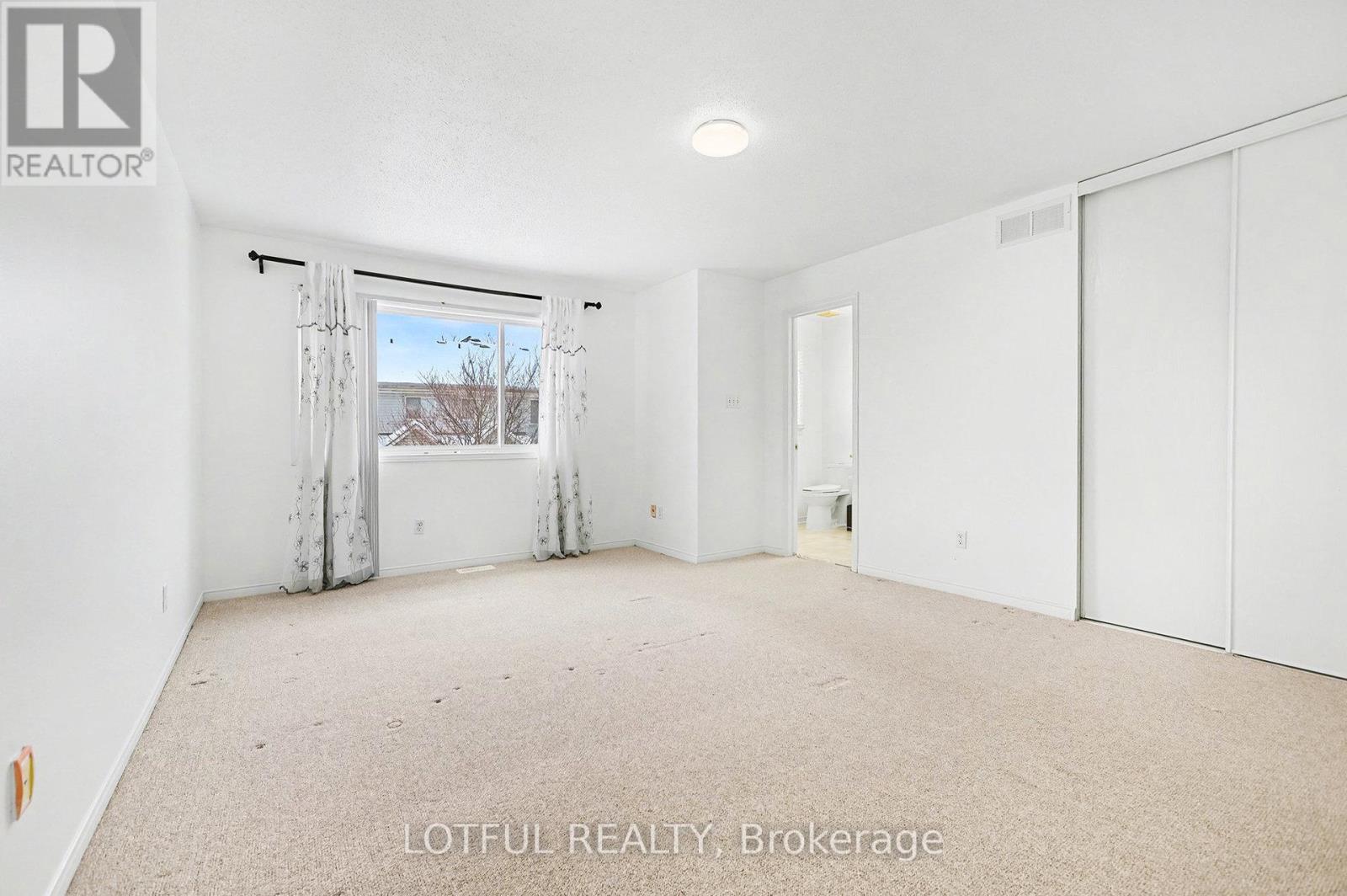 13 Villandry Street, Ottawa, Ontario  K2G 6X7 - Photo 15 - X12675234