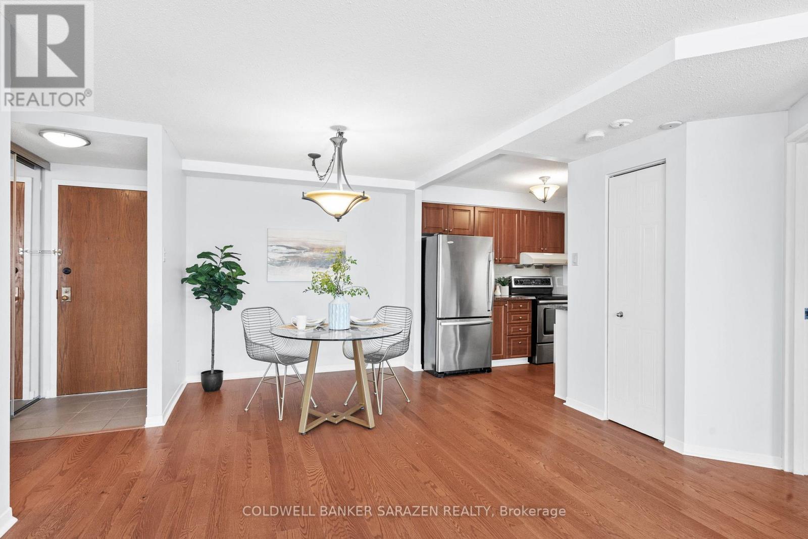 209 - 80 Sandcastle Drive, Ottawa, Ontario  K2H 9E7 - Photo 6 - X12675248