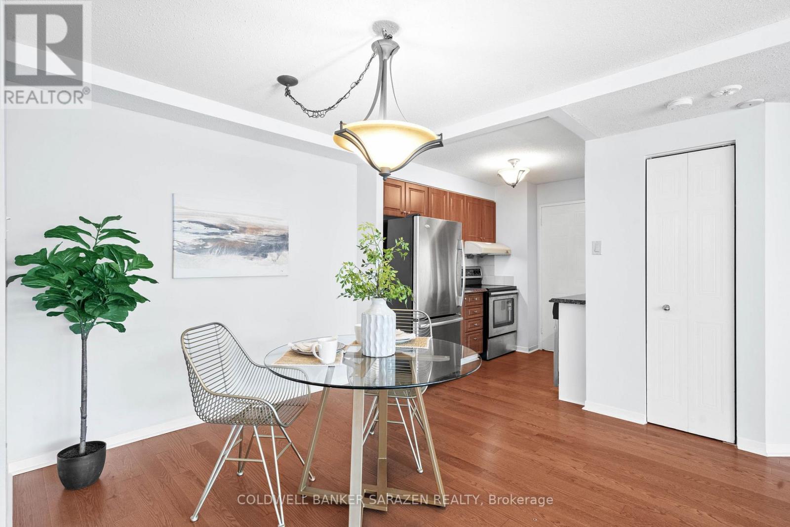 209 - 80 Sandcastle Drive, Ottawa, Ontario  K2H 9E7 - Photo 7 - X12675248