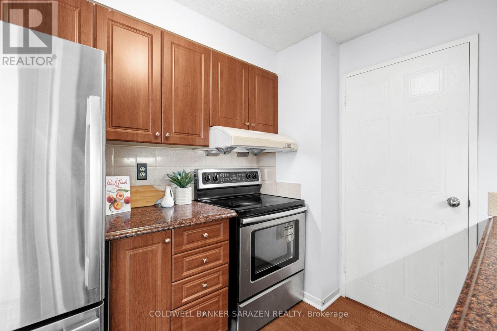 209 - 80 Sandcastle Drive, Ottawa, Ontario  K2H 9E7 - Photo 7 - X12675268