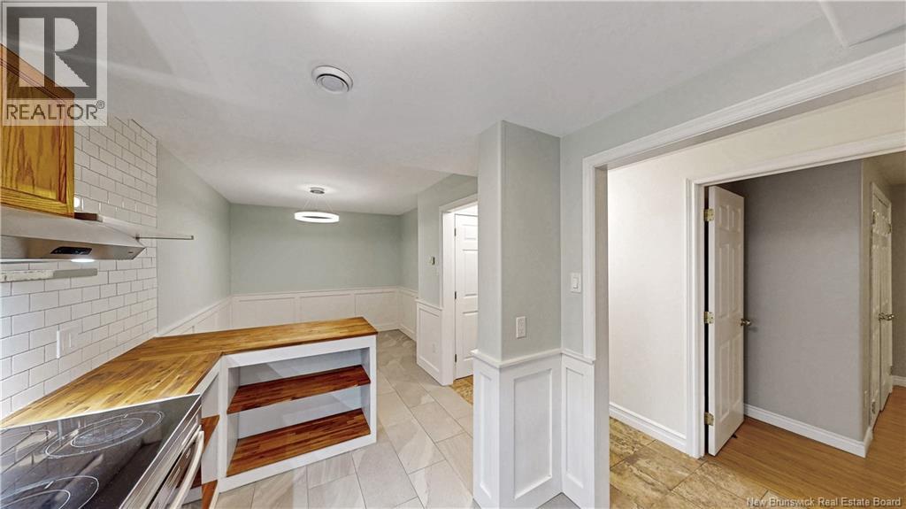 215 King Street Unit# 11, Saint John, New Brunswick  E2G 1N2 - Photo 3 - NB131578