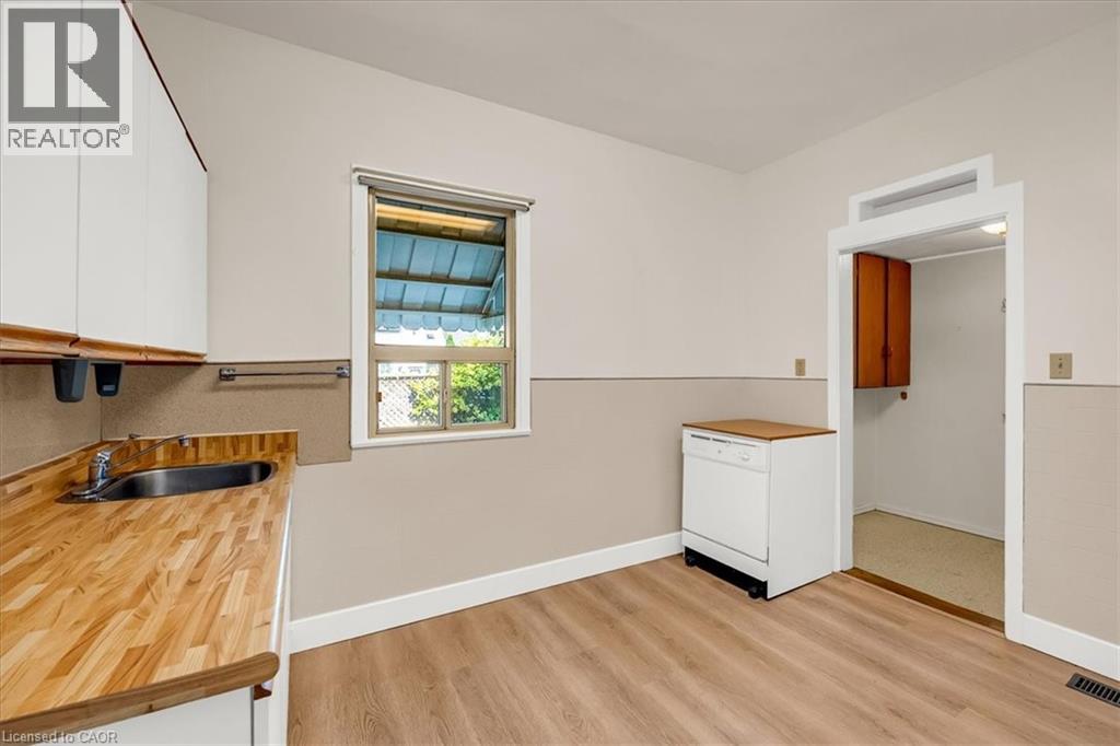 30 Baker Street, Hamilton, Ontario  L8R 1V3 - Photo 11 - 40796888