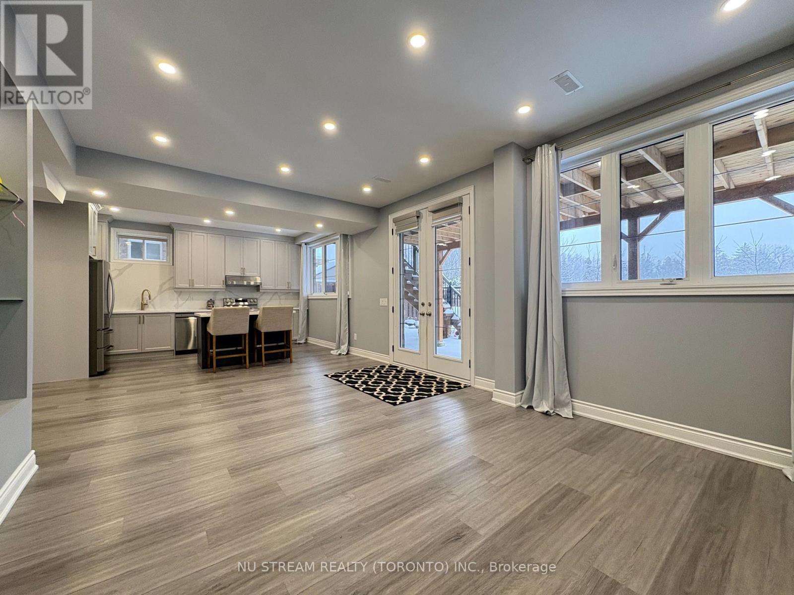 Lower - 45 Hurst Avenue, Vaughan, Ontario  L6A 4Y5 - Photo 2 - N12675206