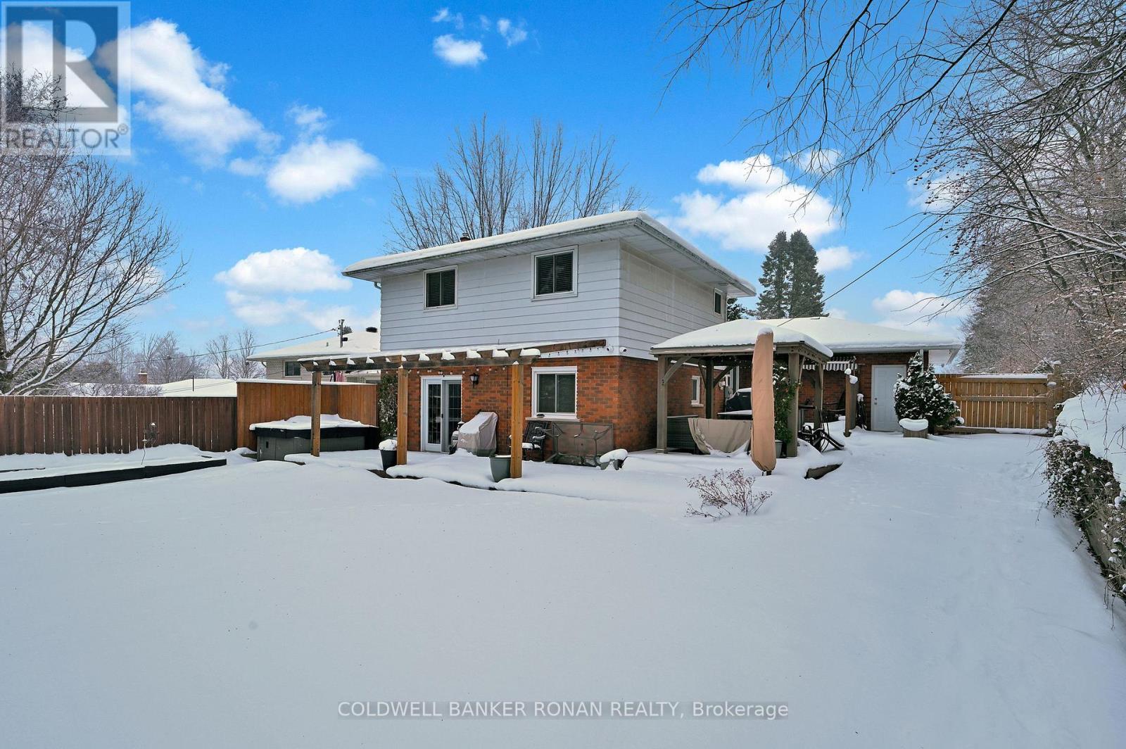 61 Doner Street, New Tecumseth, Ontario  L9R 1M7 - Photo 34 - N12675226