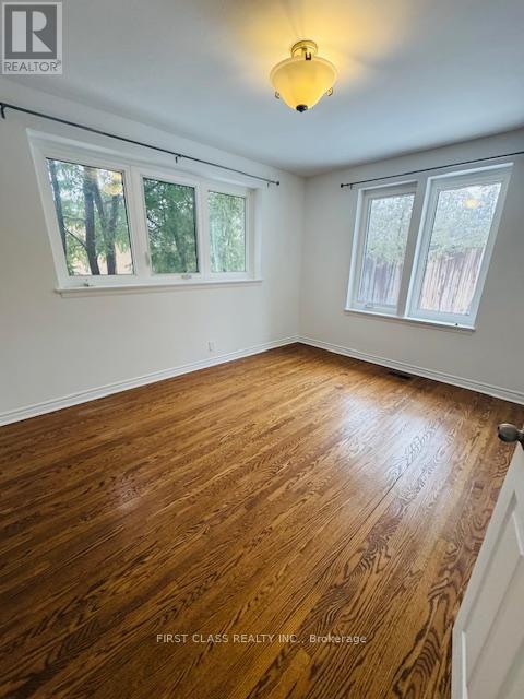 48 Overton Crescent, Toronto, Ontario  M3B 2V2 - Photo 17 - C12675098