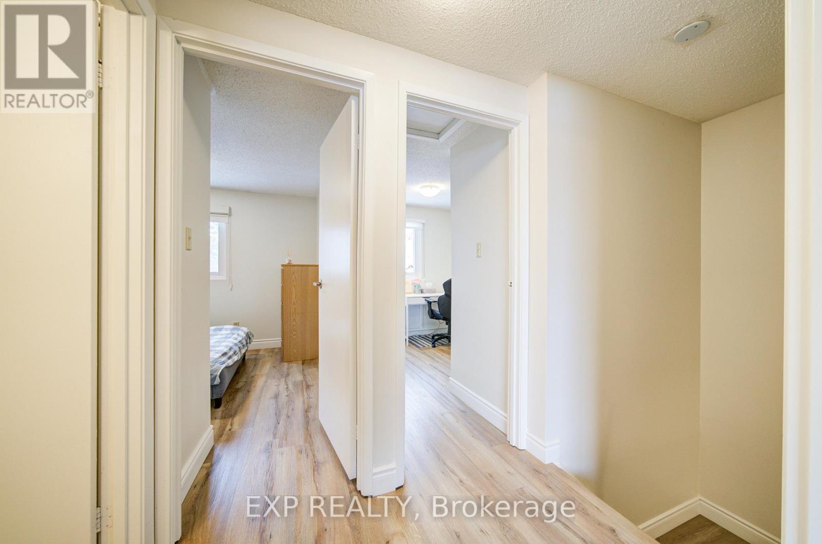 12 Sadlee Cove Crescent, Toronto, Ontario  M1V 1Y4 - Photo 25 - E12673706