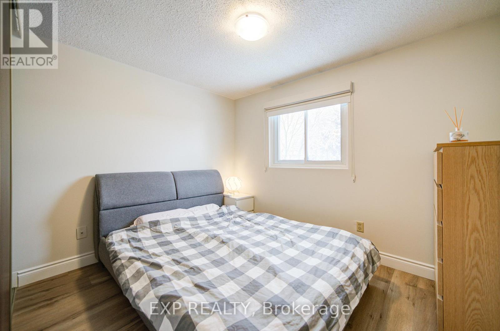 12 Sadlee Cove Crescent, Toronto, Ontario  M1V 1Y4 - Photo 21 - E12673706